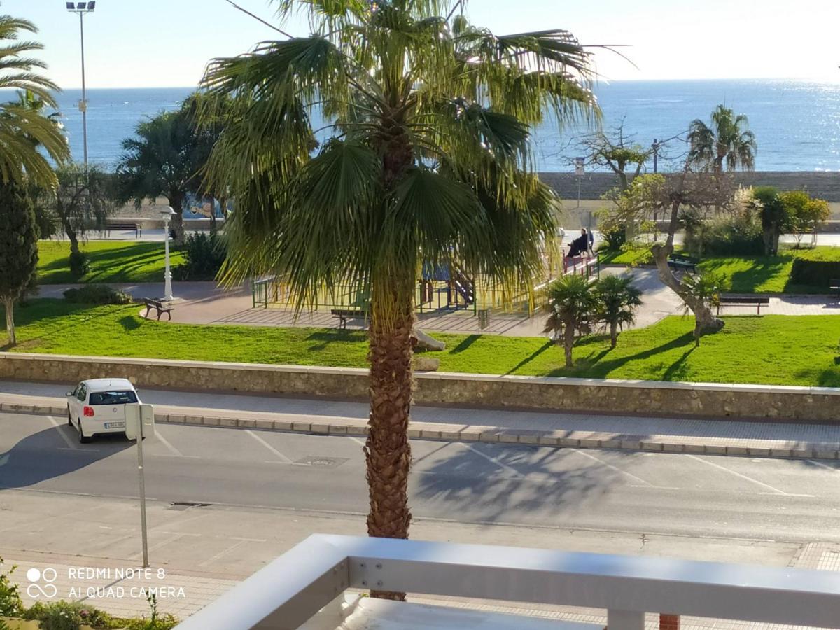 Apartamento Playa Con Vistas Al Mar Torre Del Mar Exterior photo